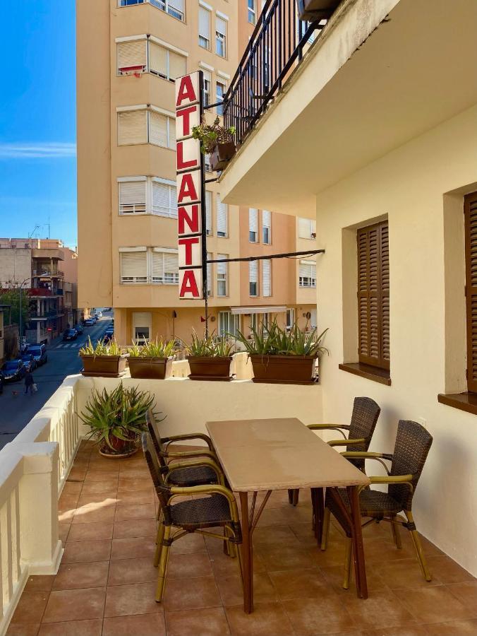 Hostal Atlanta El Arenal  Eksteriør billede