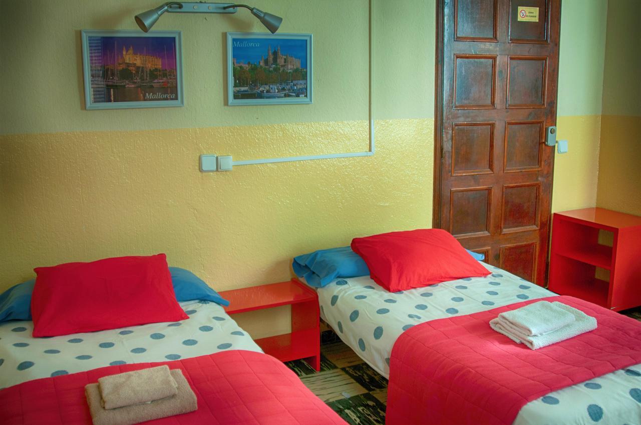 Hostal Atlanta El Arenal  Eksteriør billede