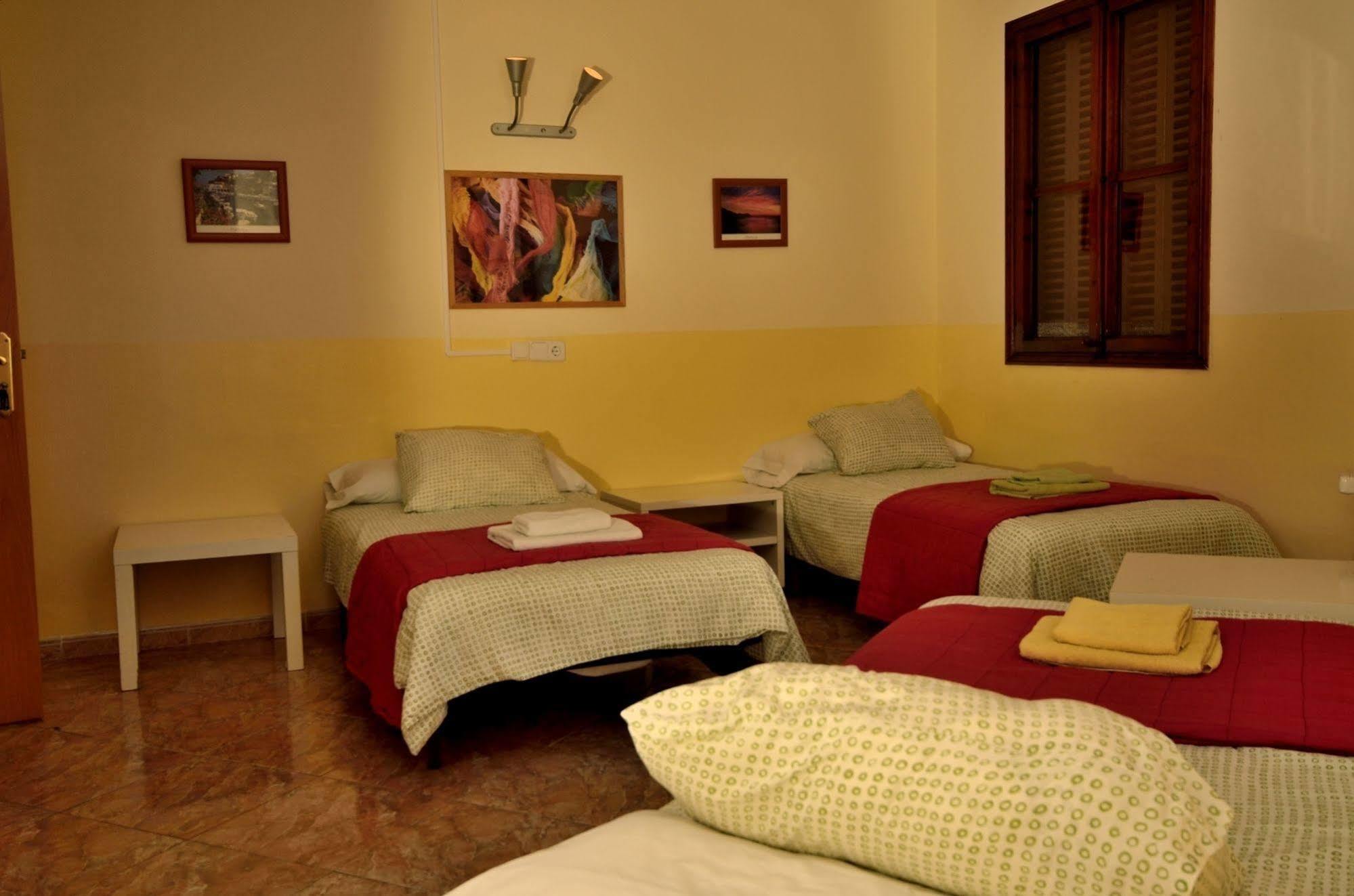 Hostal Atlanta El Arenal  Eksteriør billede
